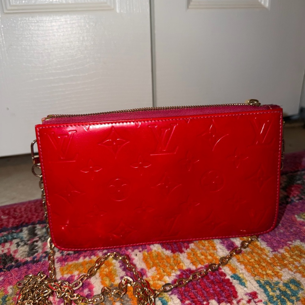 Authentic Louis Vuitton Red Vernis Patent Crossbody Wallet On Chain